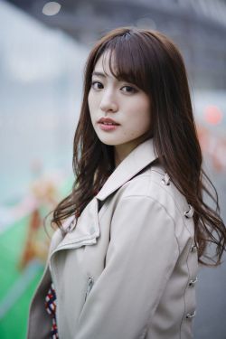 女家教林佩佩